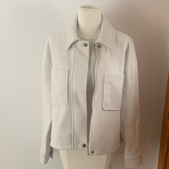 Jacket - Picture 1 of 9